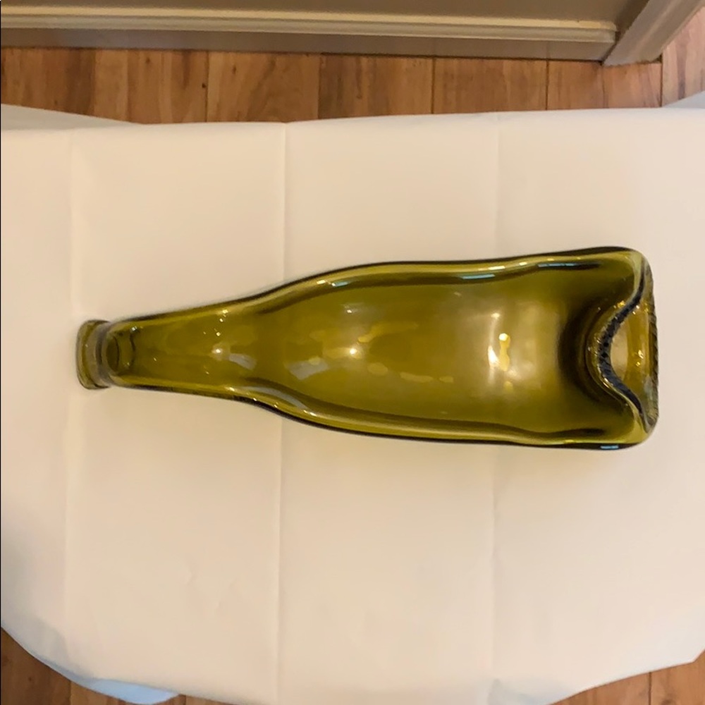 Handmade Dead Leaf Green Wine Bottle Spoon Rest